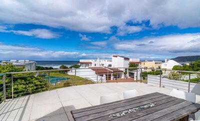 A Stone’s Throw in Voëlklip